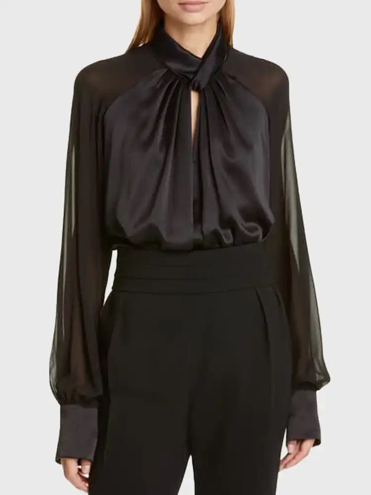 Loose collar blouse