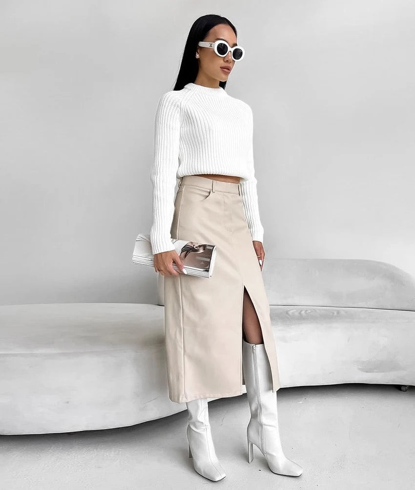 Elegant autumn skirt