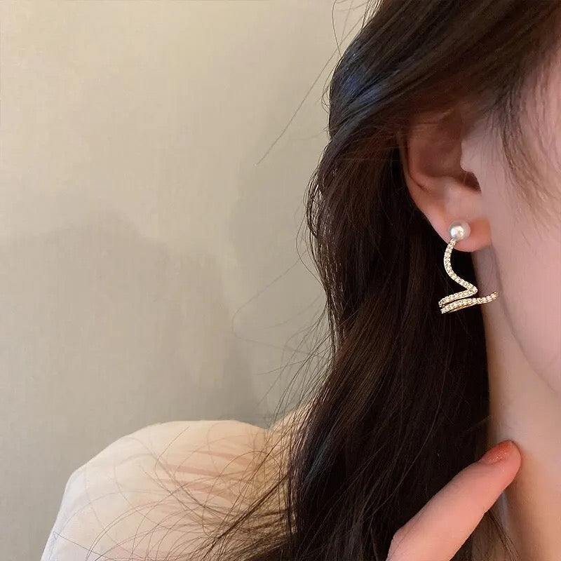 Pearl stud