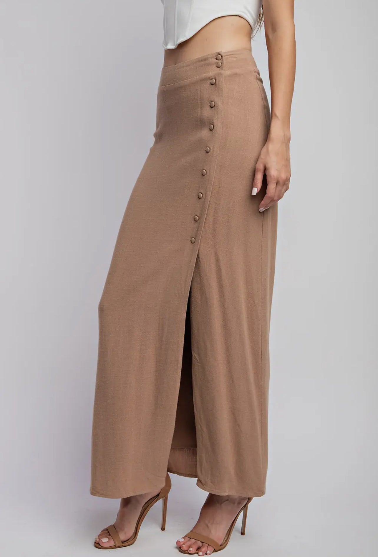 Linen covered button detailed maxi Skirt+west set