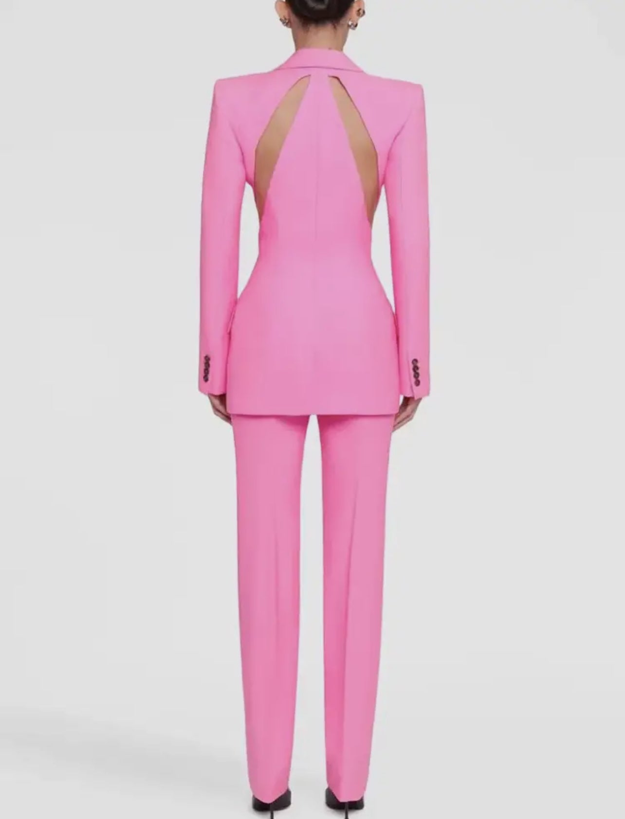 Chic Pink Mesh-Stitch Slim
Suit Set