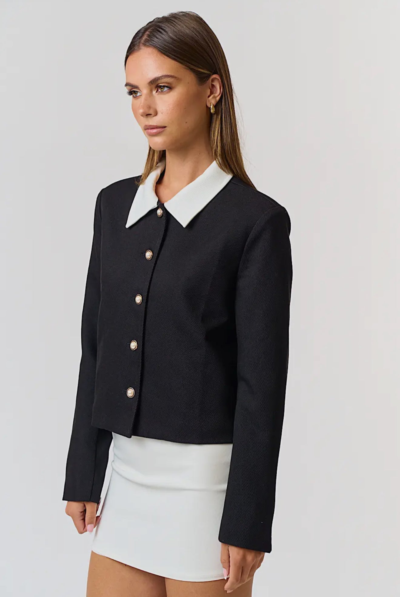 Collar Button Detail Blazer
Jacket